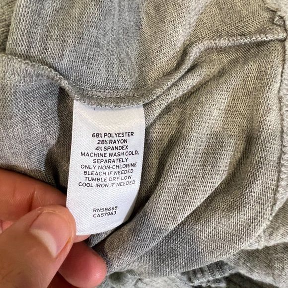 NWOT BP Long Sleeve Crop Henley in Grey Heather (2X) - Picture 10 of 12